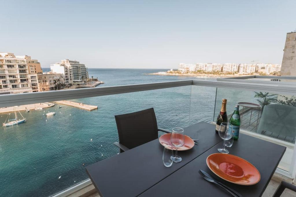 Superior Designer Suite in Prime location, Saint Julianʼs