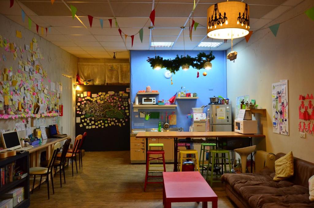 On My Way Jiufen Hostel 途中九份青旅民宿, Jiufen