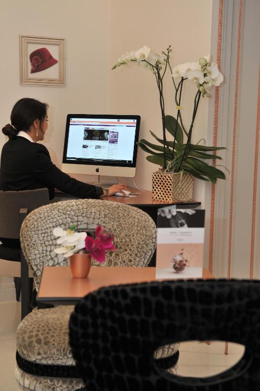 Business center