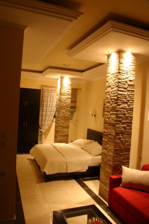 Petit Palais Hotel — Pokoje in Loutraki, Peloponez