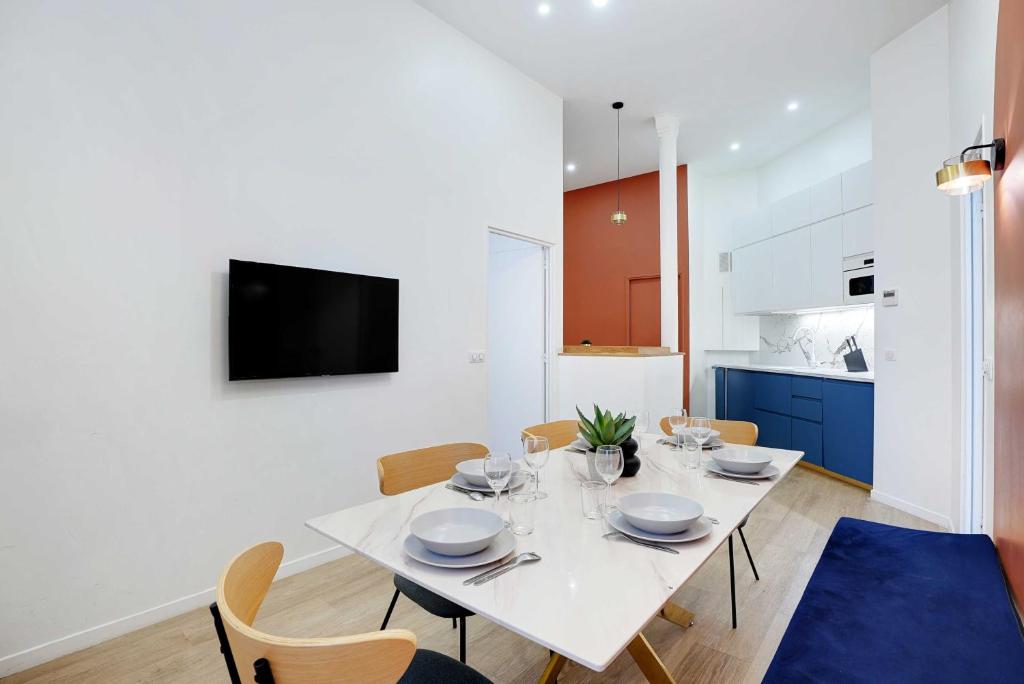 Parisian stay close to Montmartre - 2BR 8P - 5