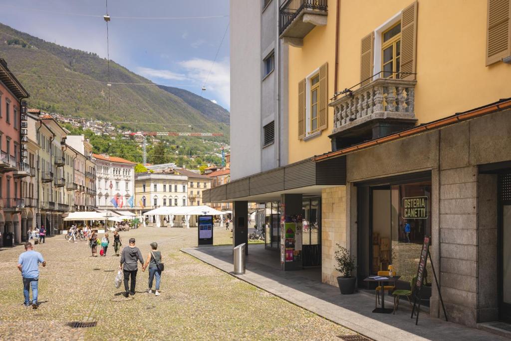 Palazzo Canetti Locarno - Piazza Grande - Suites & Rooms - Easy Self Check-In - 5