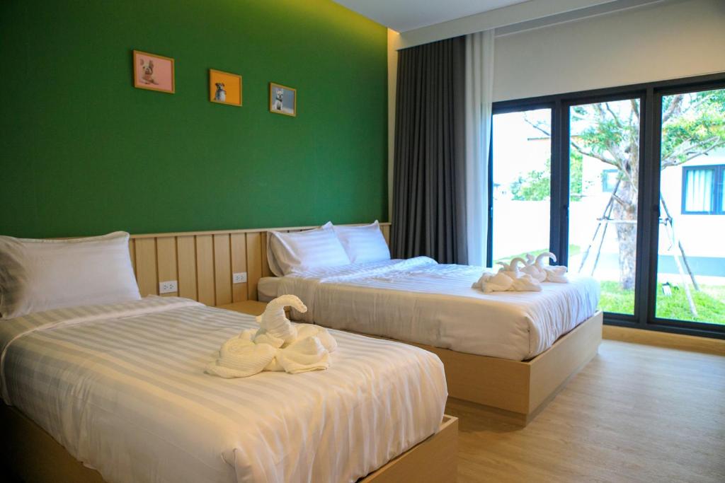 family villa by ongsa house chiang mai