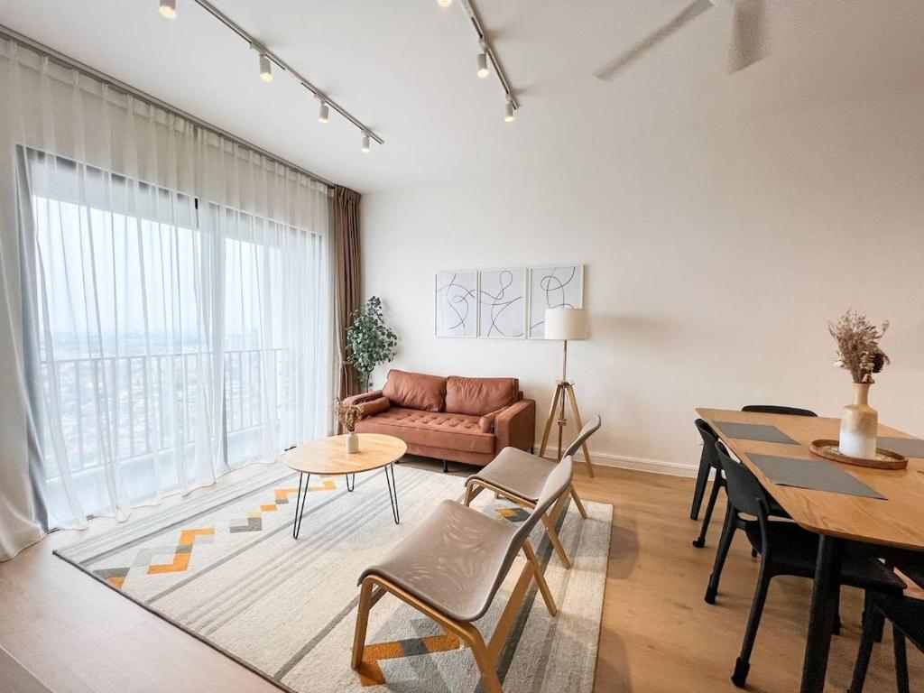 The Netizen Homestay 3 Room, 7 Pax, Next to MRT, Cheras