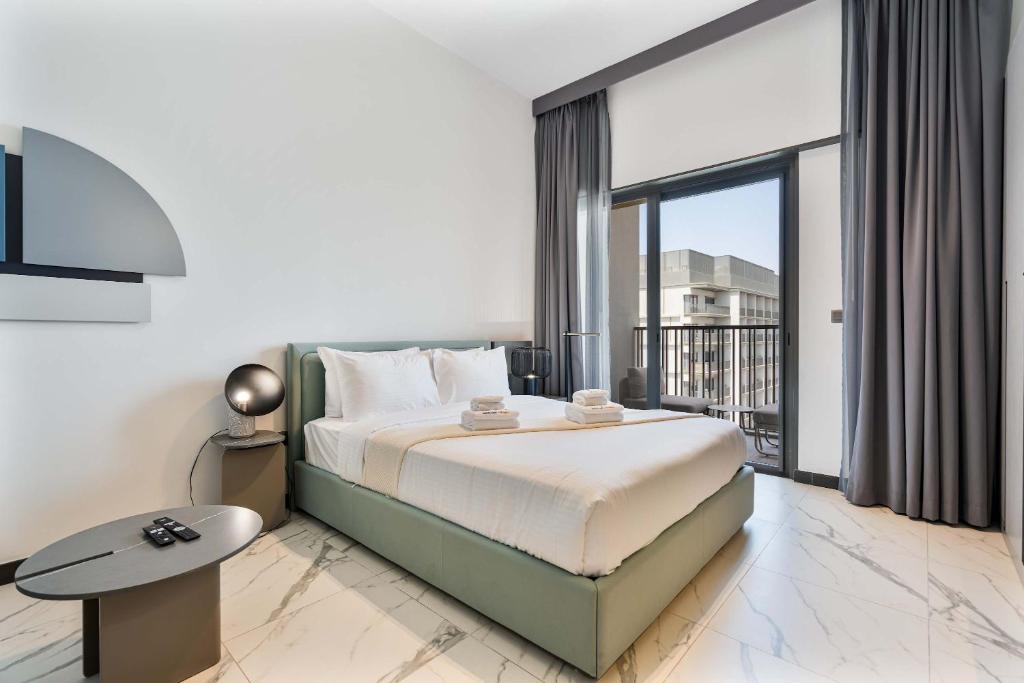 PVH - Serene Studio minutes to Downtown - MAG Eye, Dubai