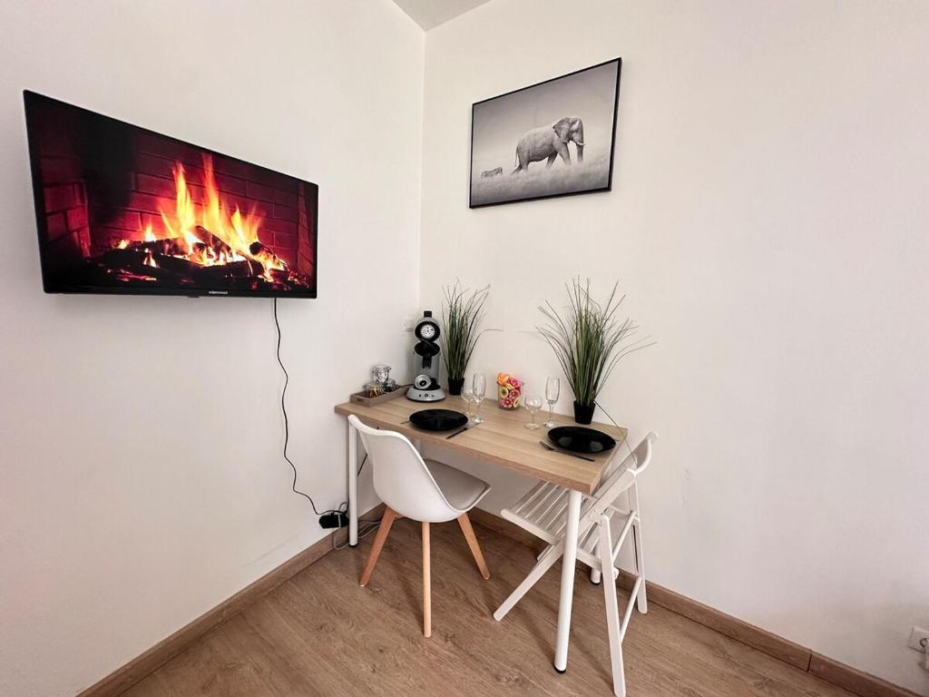Chavalliaud 11 studio cosy en RDC proche centre - 2