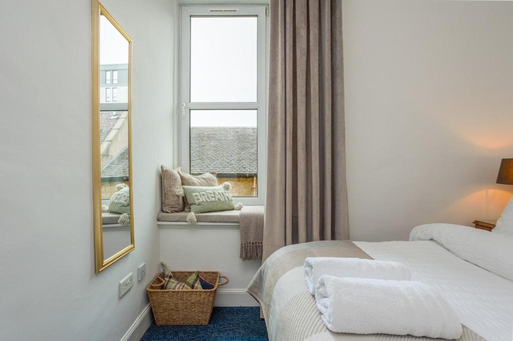 Cosy & Quiet Flat near Haymarket Station, Edinburgh