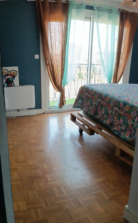 Chambre chez moi,chez vous vue sur les vignes, Libourne