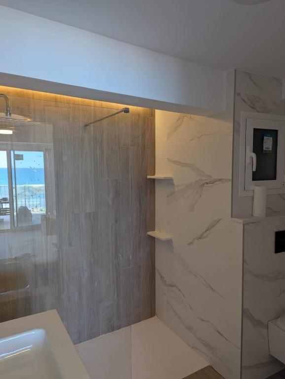 Apartamento en Primera Línea - 5