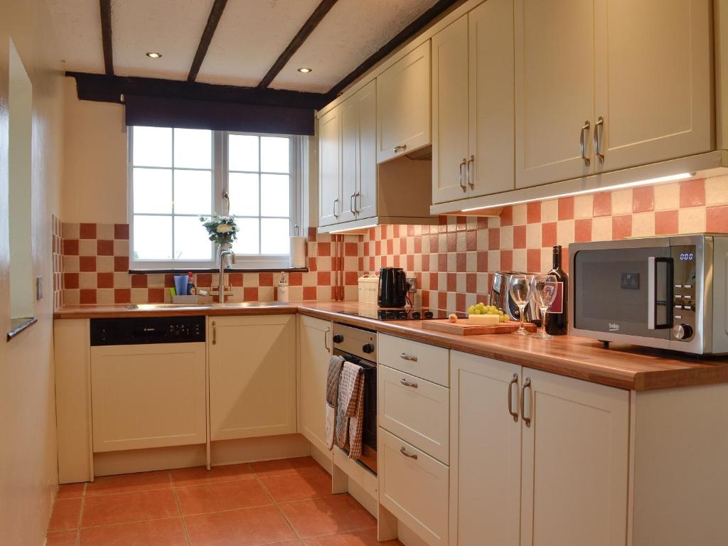 Tollgate Cottage, Blythburgh photo 5