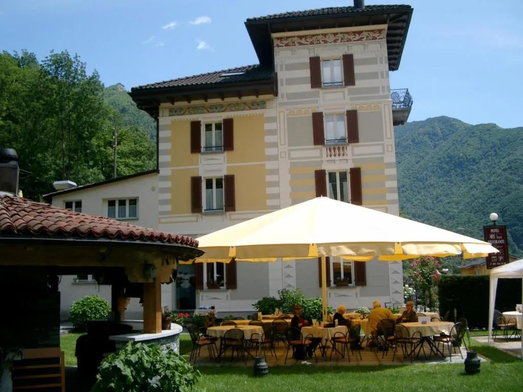 Locanda Villa d' Epoca，位于Aurigeno的酒店
