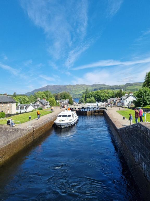 Bailem Lodge at Loch Ness, Fort Augustus