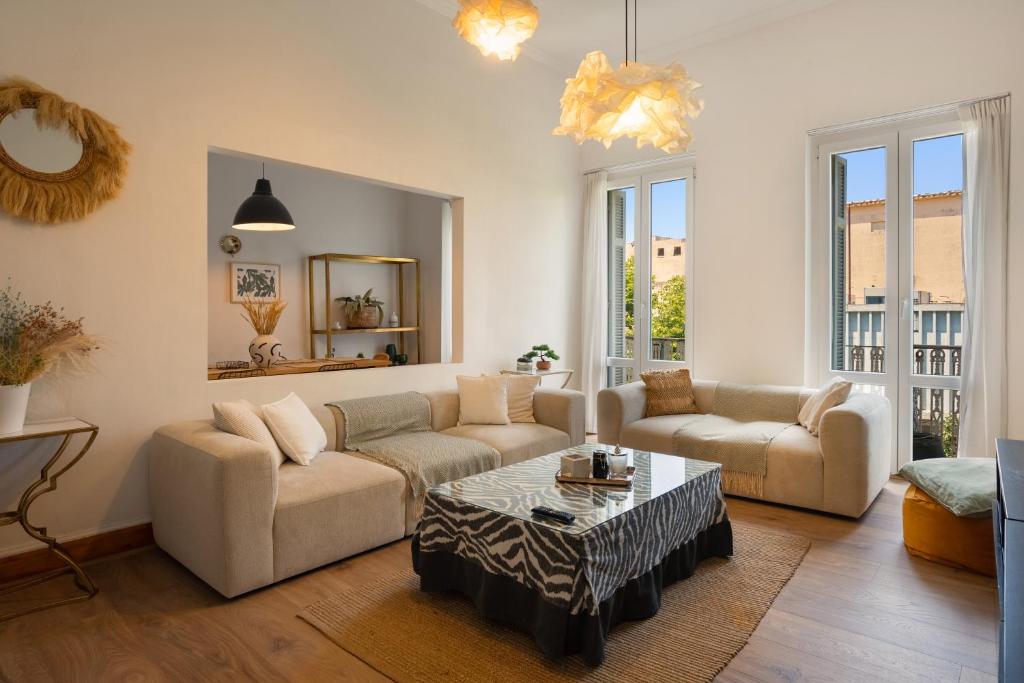 Dimora - A Spacious Luxury Penthouse in Town's Heart, Korfu