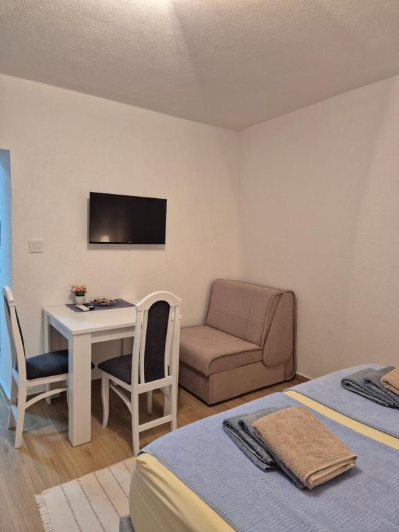 Apartments Oaza - 4