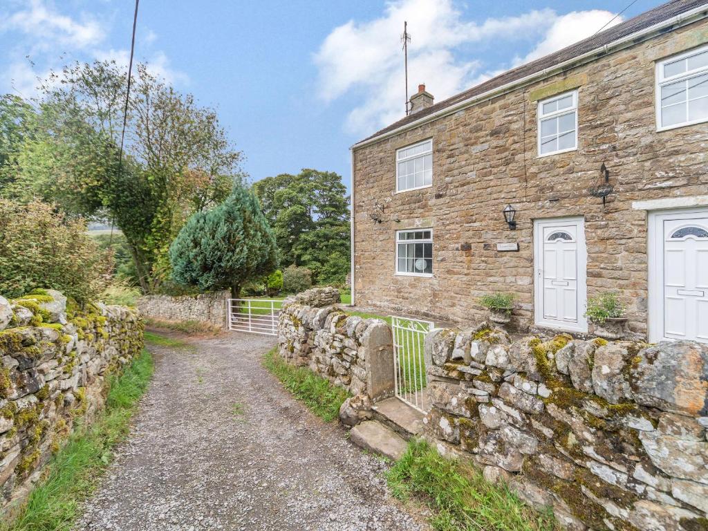 Cherry Tree Cottage, Burtree Ford