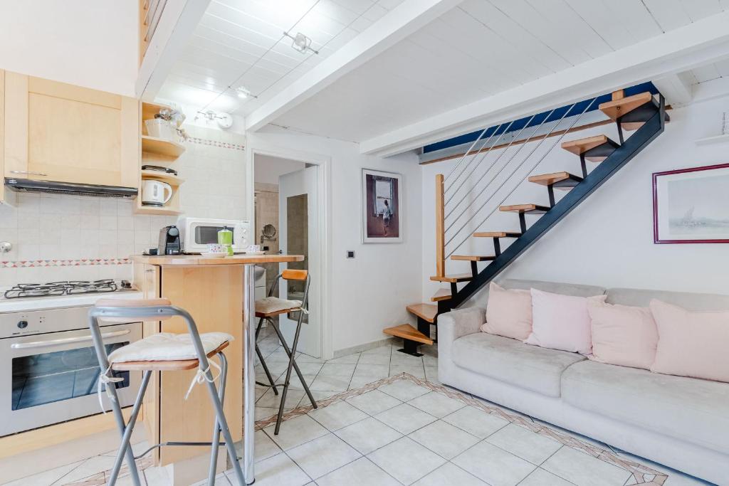 GuestHost - Piazza San Carlo Comfy Studio x4 - 4