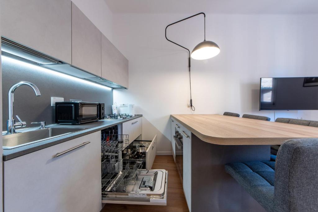 HouSmart Dimora D'Azeglio - 5