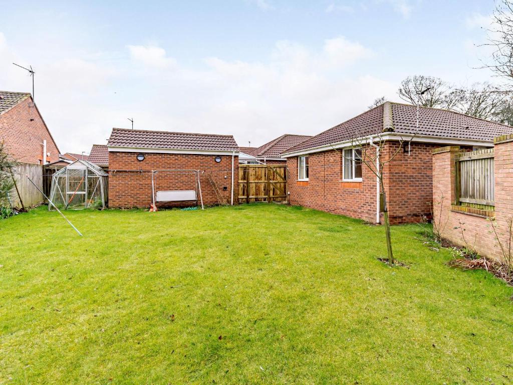 21 West Crayke, Bridlington photo 8