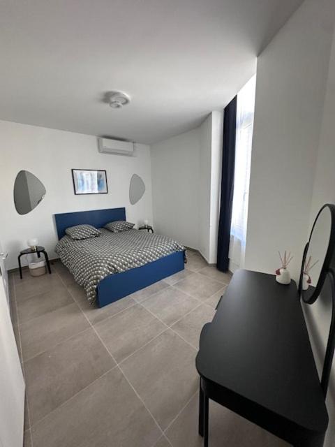 Nîmes Downtown Apartment - 2