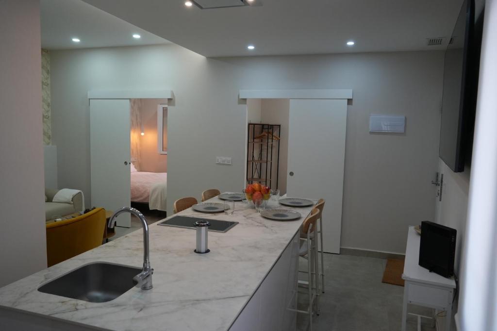 KYUU 2 Apartamento de 2 habitaciones a 200m de la playa - 3