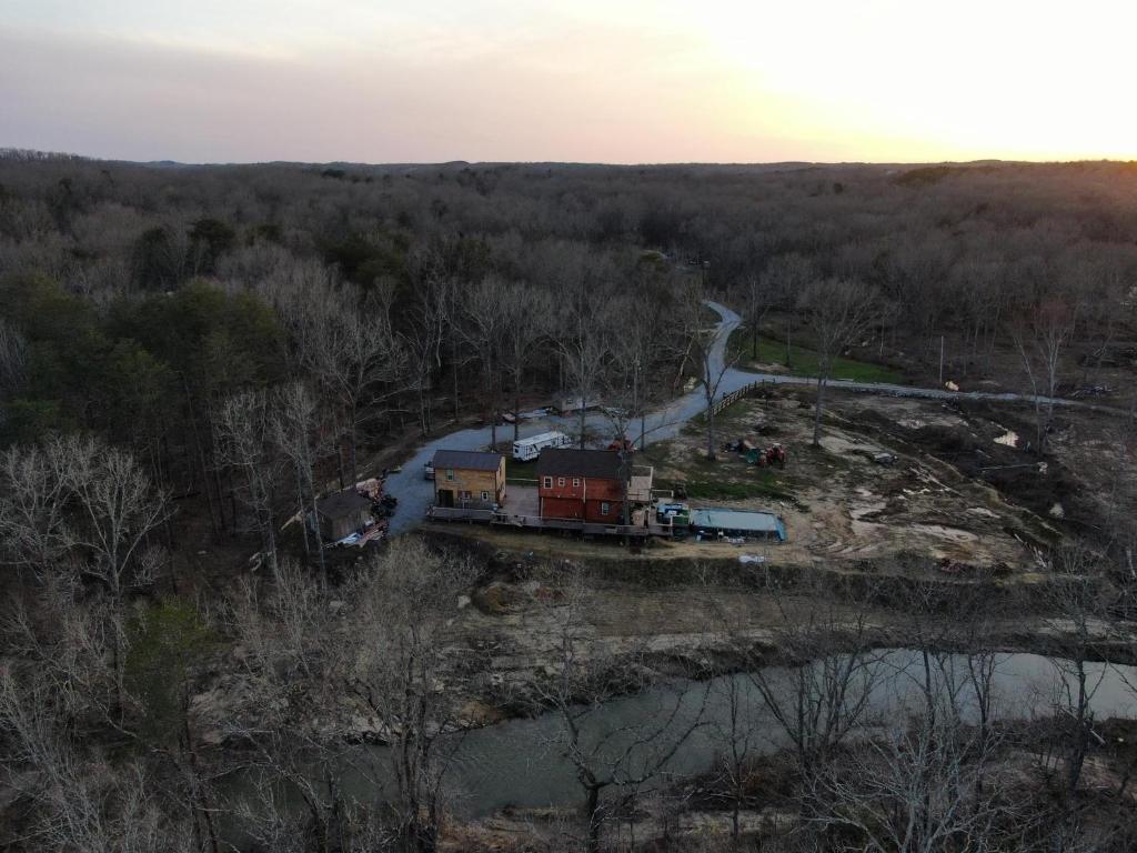 Three Bears, Pikeville
