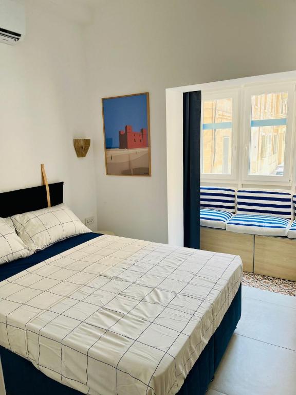 Sea View Duplex - Sliema Centre, Il-Gżira taʼ Forti Manoel