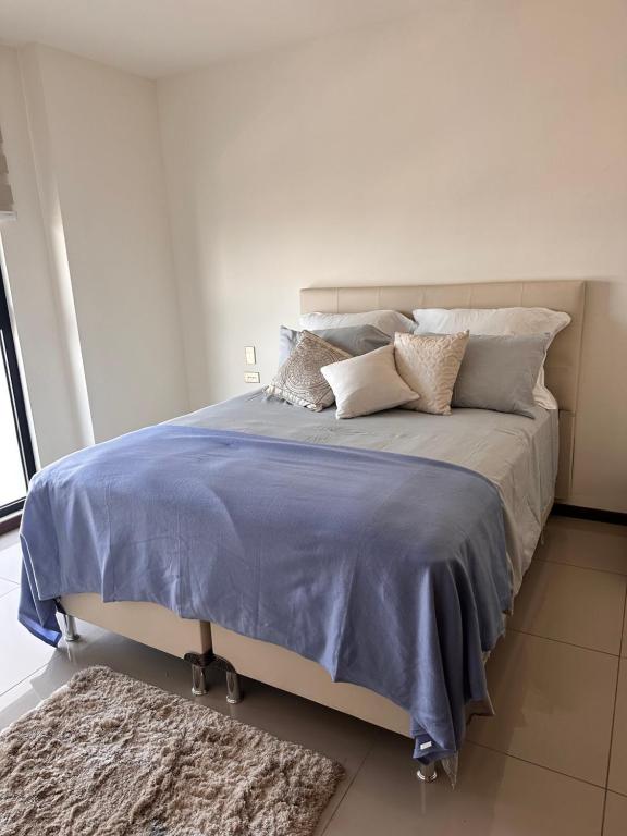 Lujoso y acogedor departamento en Santa Cruz - 4