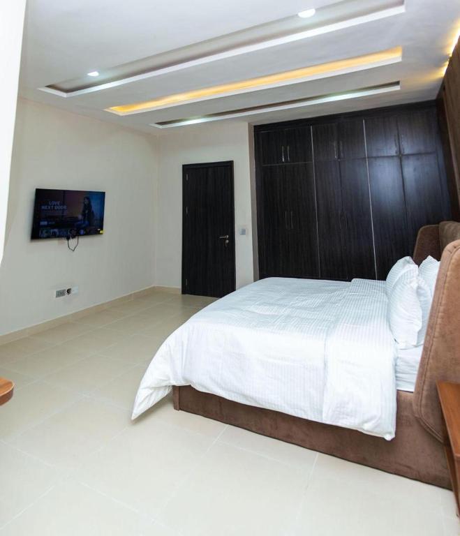 Emirate Apartment, Abudža