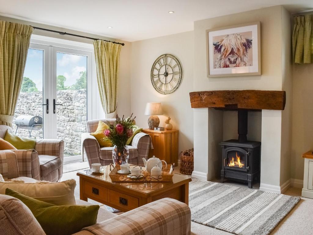 Hoopers End, Sedgwick