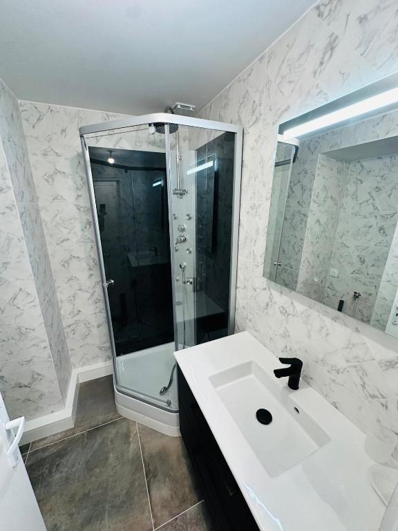 Appartement tout neuf avec patio - 31 - 2
