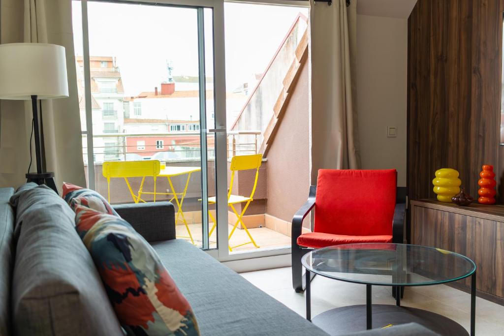 Ático con terraza, garaje y muy céntrico - 2