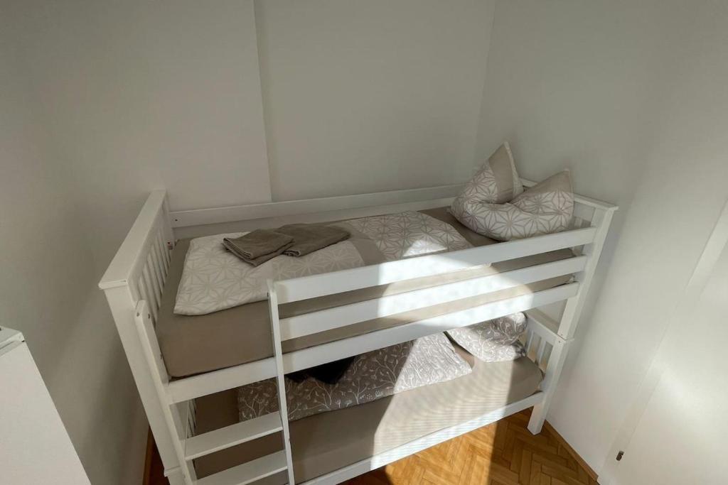 Room in Top 2 Vila Rebuli For 4 people - 5