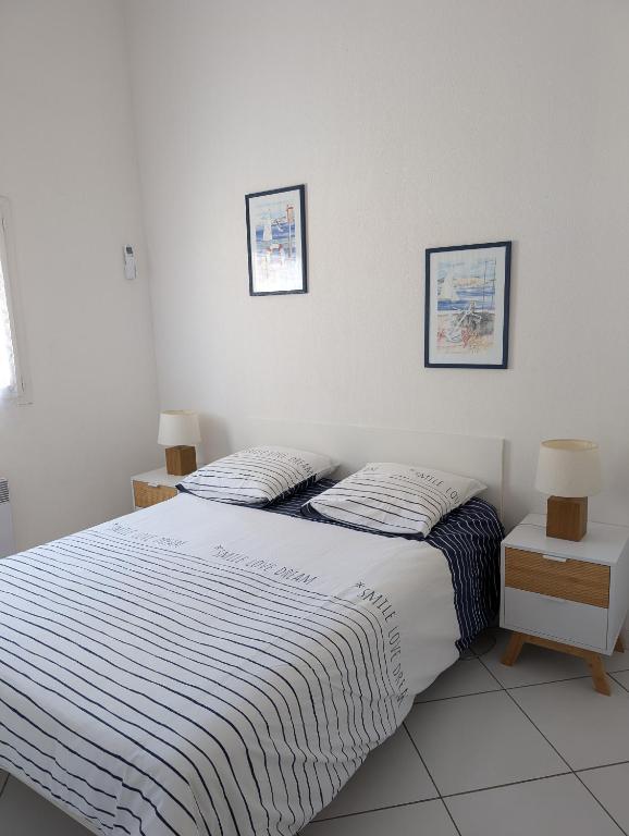 Maison de vacances climatisée 600m de la mer Cour privative et parking - 2