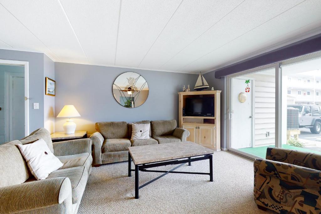 Thunder Island 107C, Ocean City