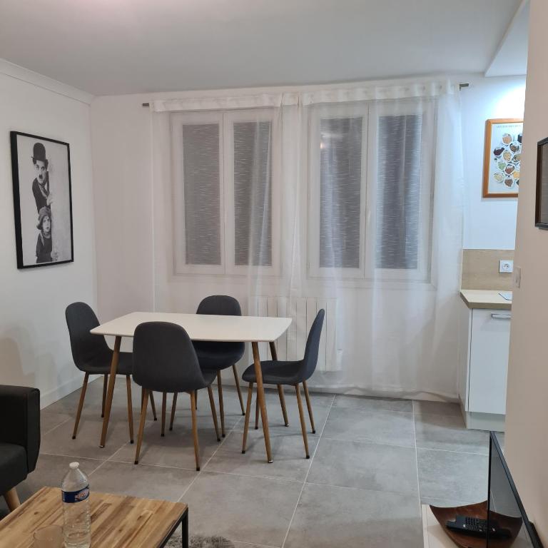 Appartement Climatisé Nimes - 2
