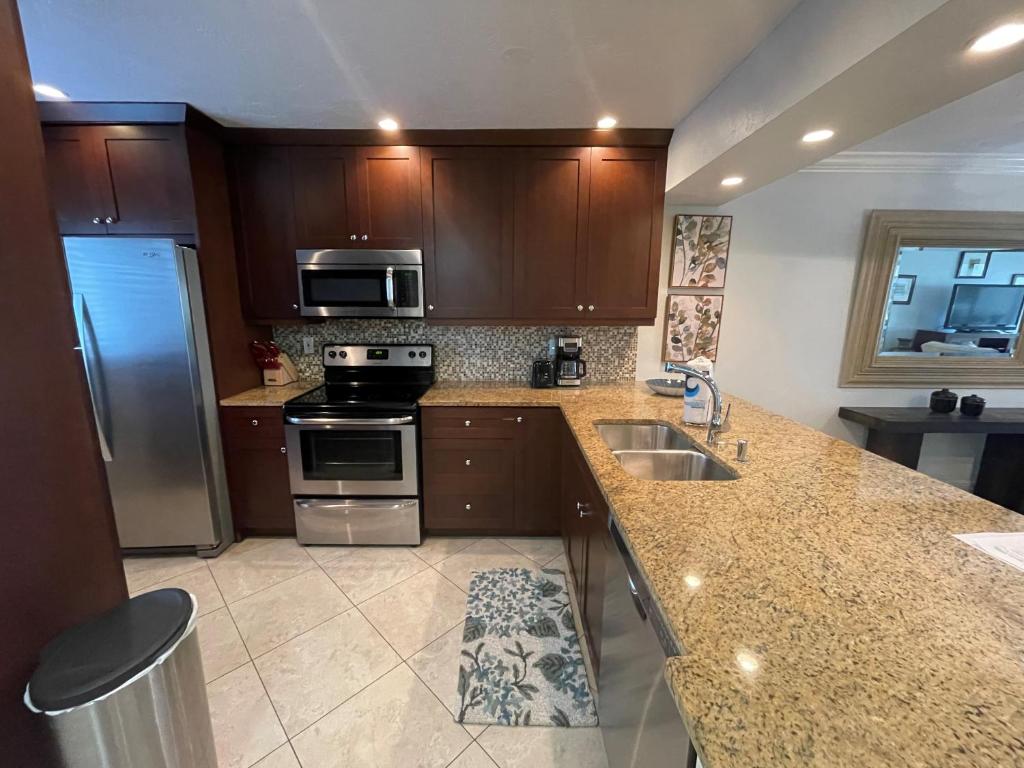 Siesta Dunes 2-108 by Siesta Dunes, Sarasota