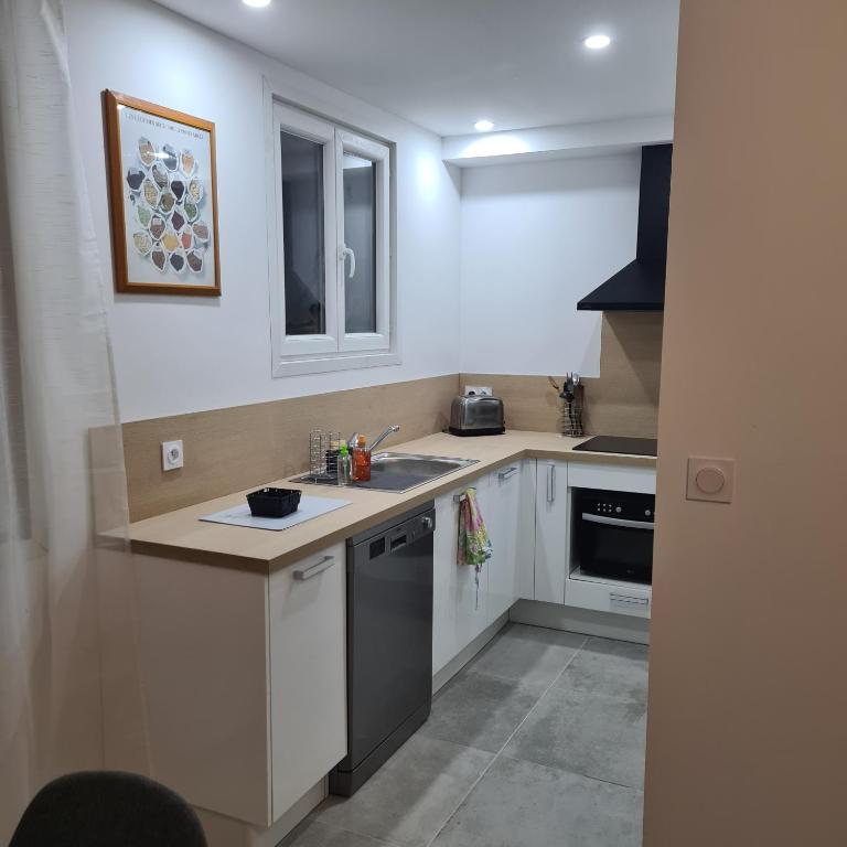 Appartement Climatisé Nîmes - 4