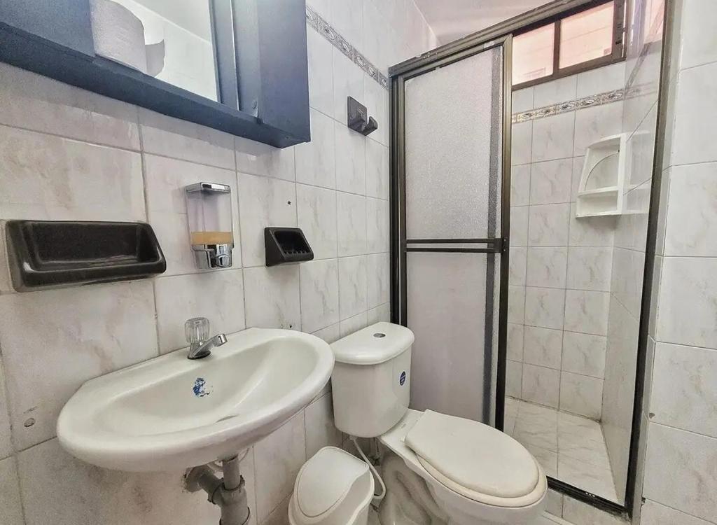 Condo-Panoramic Elevator-10 Min Walk-Rodadero Beach - 4