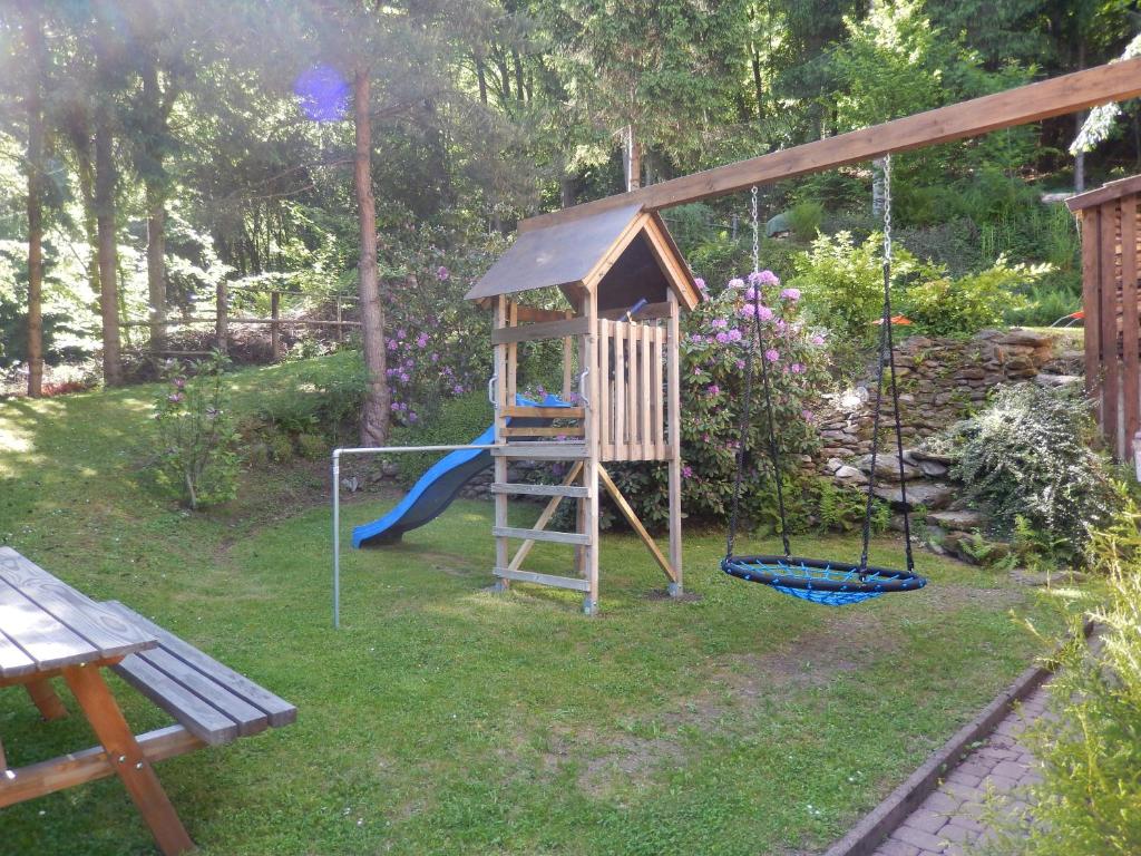 Haus am Wald - 3