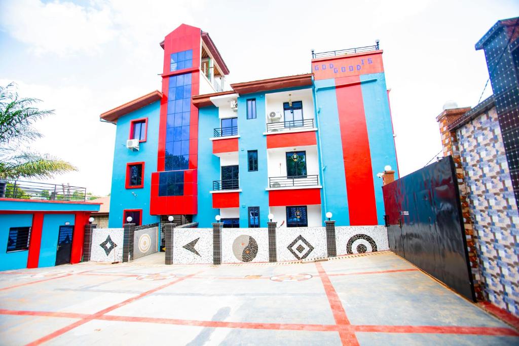 GodIsGood Residency, Yaoundé