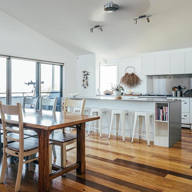 Anglesea by Bangalay, Shoalhaven Heads