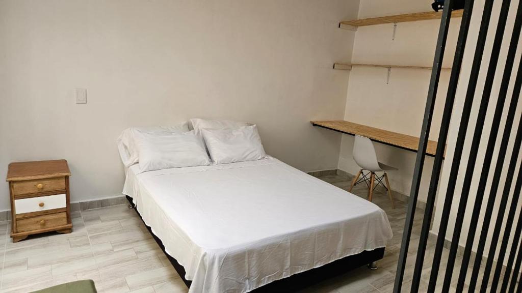 Apartaestudio tipo Loft tranquilo cerca al Parque - 2