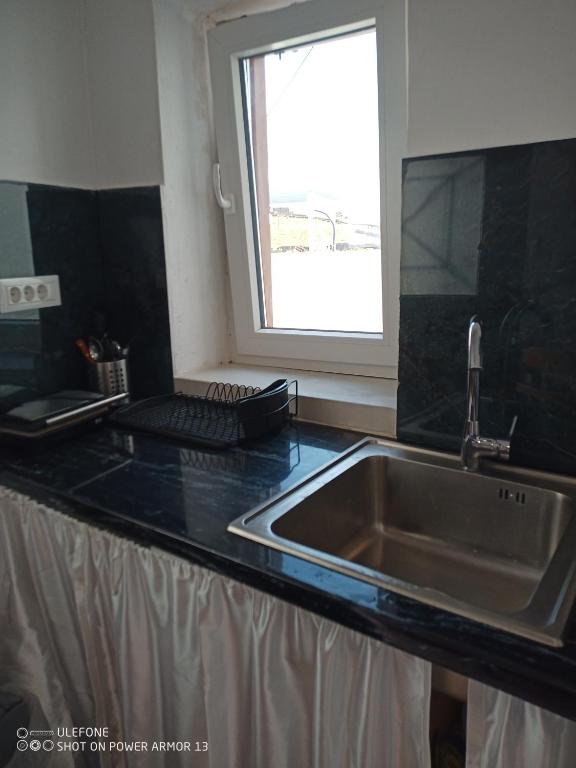 ''RENATA'' Studio, Kythnos