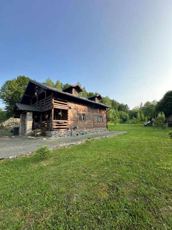 Forest Queen Maramureș, Teceu Mic