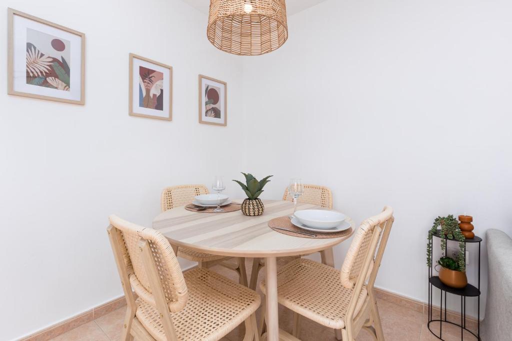 Home2Book Duna Sunset Apartment, Pool & Terrace - 5