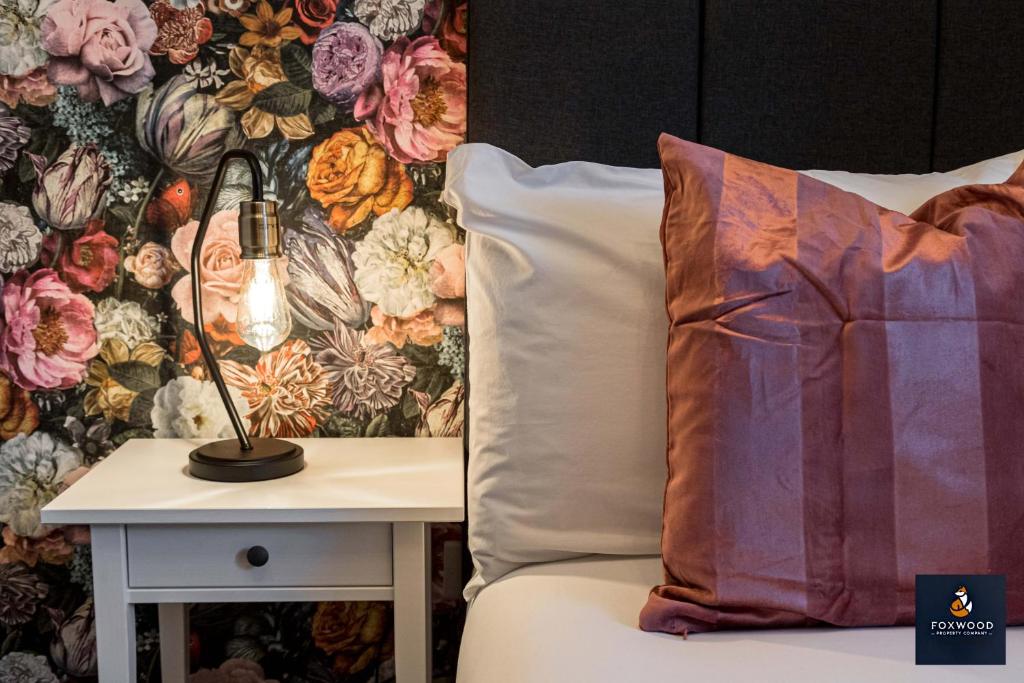 Stylish Modern Apt & Private Free Parking Space, Bournemouth