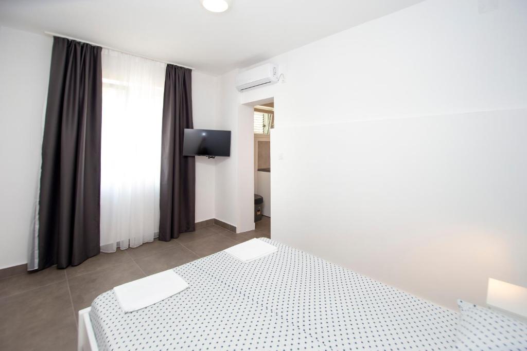Apartments Mika - 4