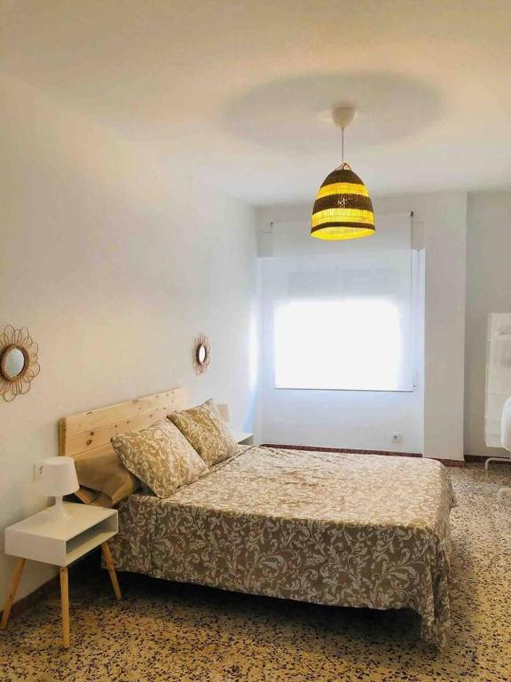Piso Centro con 4 habitaciones y 2 baños - 3