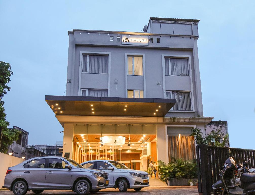 HHW Buddha Lineage, Váránasí