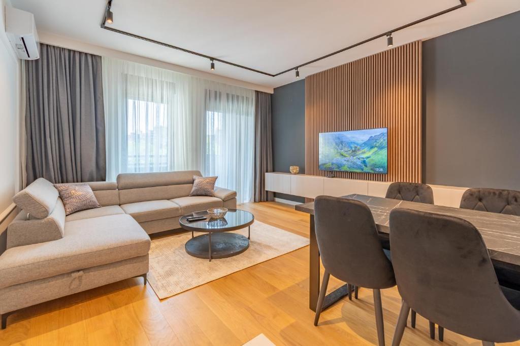 Park Vila Apartments - 5